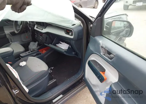 2024 Ford Maverick Xlt z USA, uszkodzony, nr VIN 3FTTW8H34RRA09614